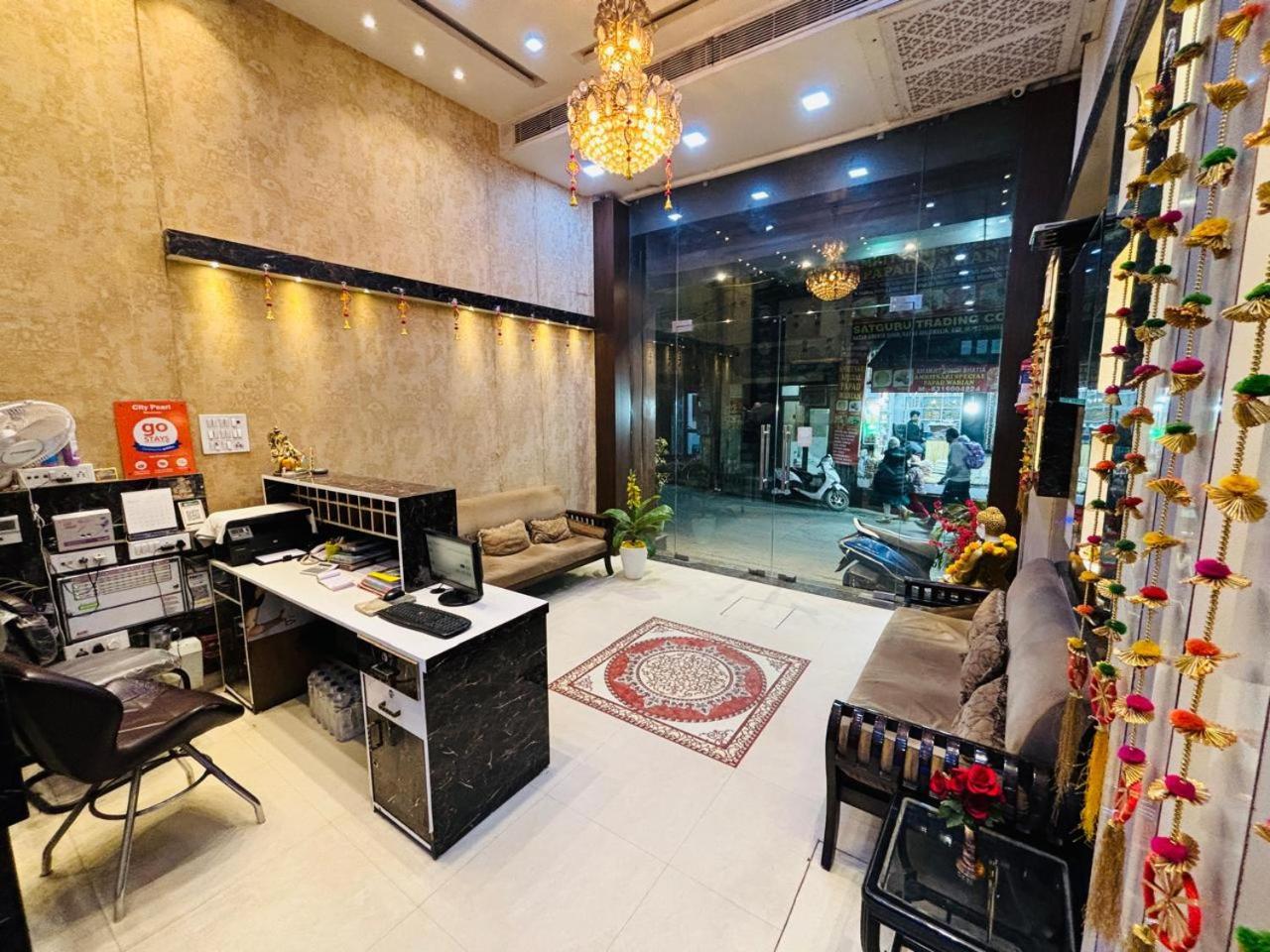 One Earth City Pearl Amritsar Exteriör bild